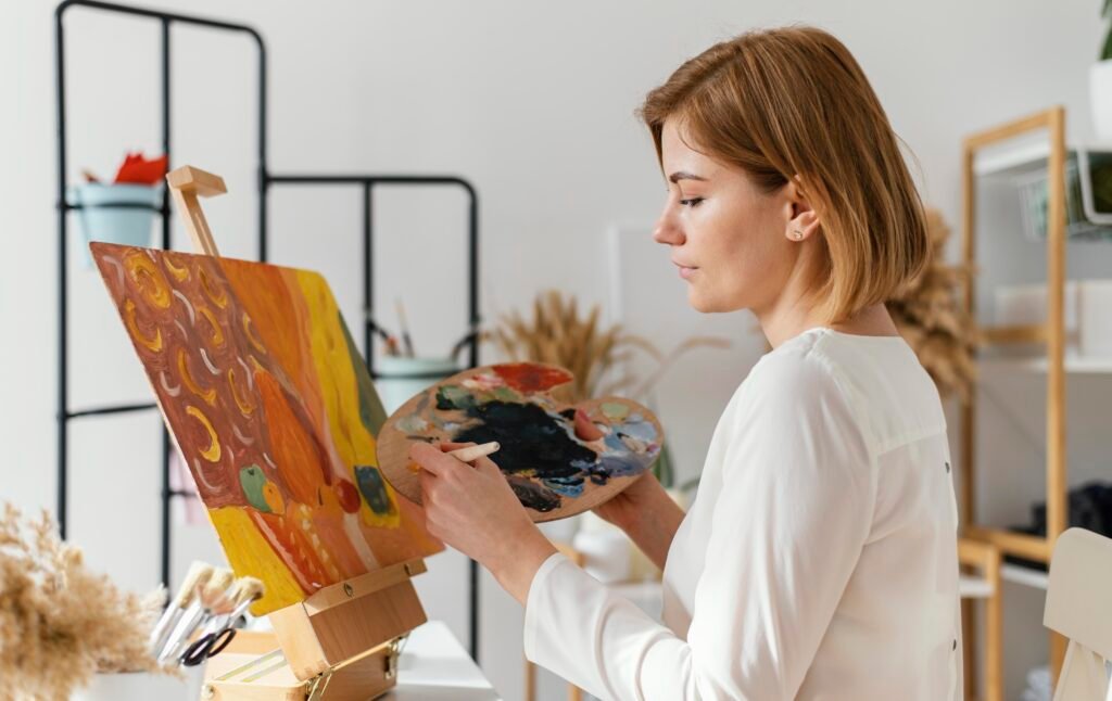 women learning painting